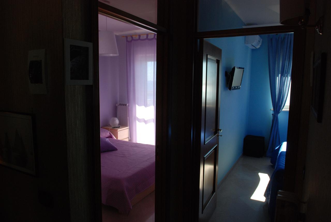 B&B La Baia Sea Rooms Bisceglie Eksteriør billede