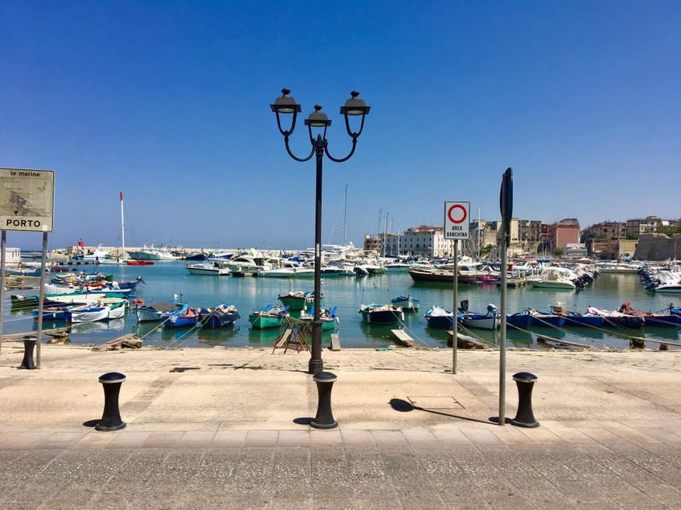 B&B La Baia Sea Rooms Bisceglie Eksteriør billede